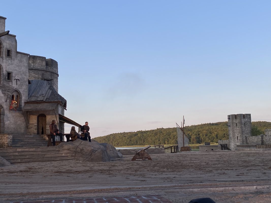 Szene aus der Episode Gotland unter Feuer bei den Störtebekker Festspielen 2023