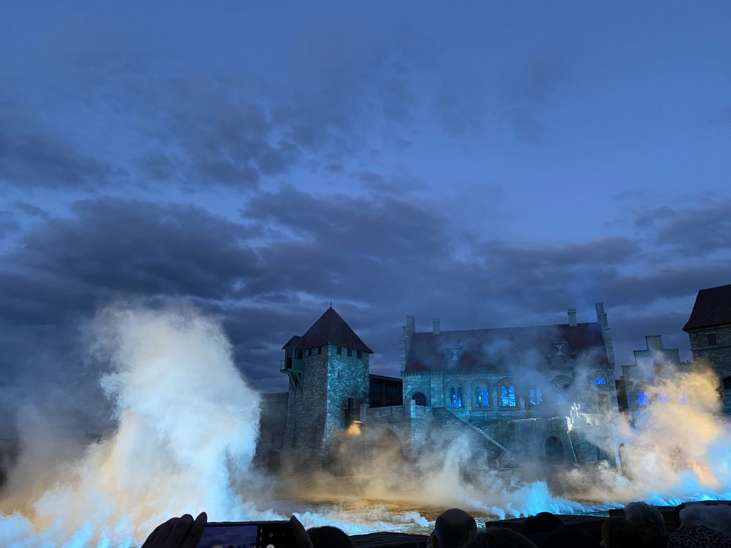 Szene aus der Episode Gotland unter Feuer bei den Störtebekker Festspielen 2023