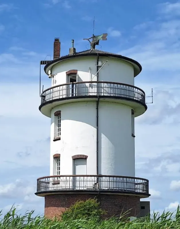 Der Alte Leuchturm Von Balje