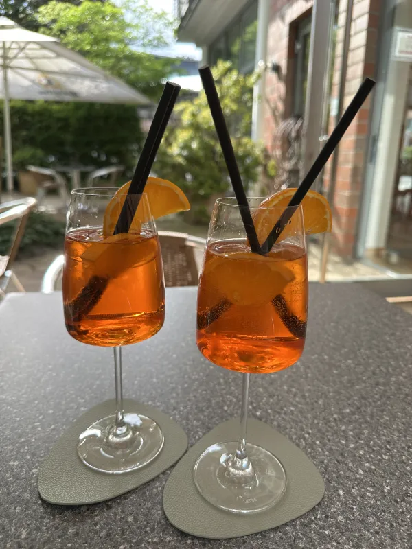Danach ein Aperol Spritz